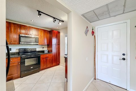 Condominio en venta en Boca Raton, Florida, 2 dormitorios, 90.58 m2 № 1924878 - foto 16