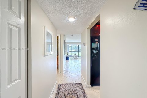 Condominio en venta en Boca Raton, Florida, 2 dormitorios, 90.58 m2 № 1924878 - foto 14