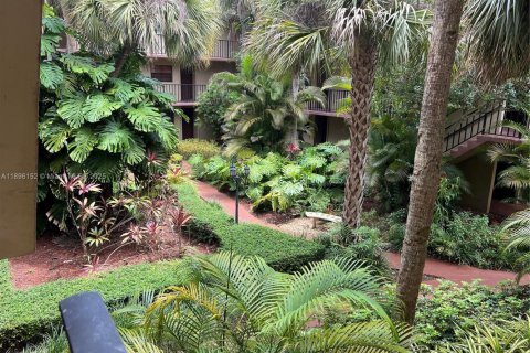 Condominio en alquiler en Miami, Florida, 1 dormitorio, 73.11 m2 № 1948668 - foto 20