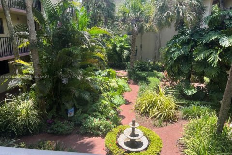 Condominio en Miami, Florida, 1 dormitorio № 1948668