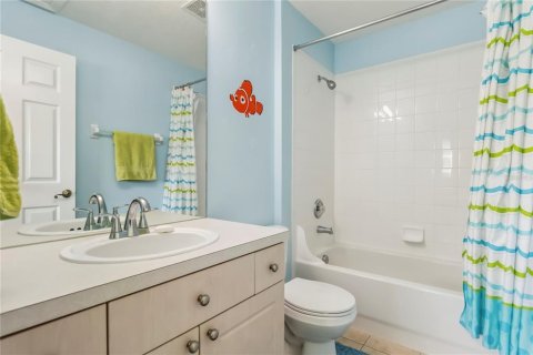 Touwnhouse à vendre à Kissimmee, Floride: 3 chambres, 133.78 m2 № 2150302 - photo 15