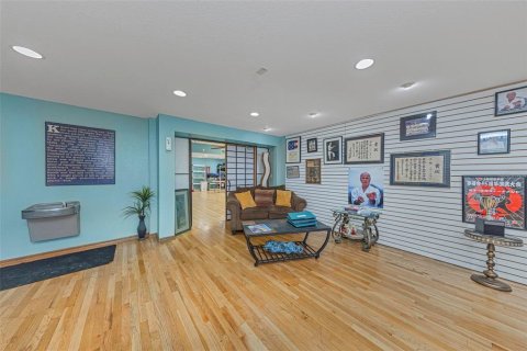 Immobilier commercial à louer à Largo, Floride: 951.41 m2 № 2435031 - photo 24