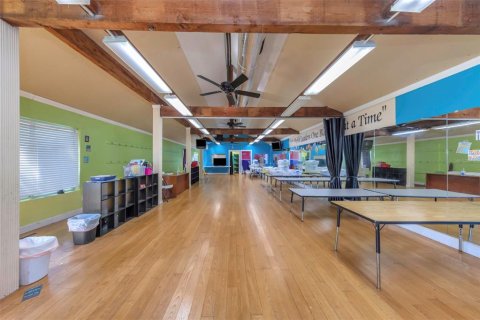 Immobilier commercial à louer à Largo, Floride: 951.41 m2 № 2435031 - photo 12