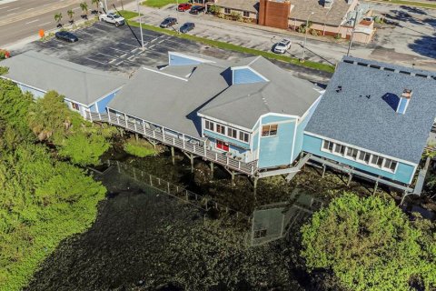 Immobilier commercial à louer à Largo, Floride: 951.41 m2 № 2435031 - photo 10