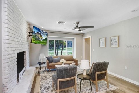 Casa en alquiler en Tampa, Florida, 4 dormitorios, 191.29 m2 № 1852938 - foto 8