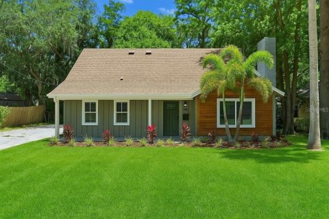 Casa en alquiler en Tampa, Florida, 4 dormitorios, 191.29 m2 № 1852938 - foto 1