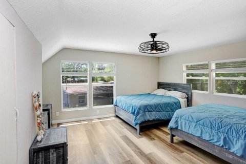 Casa en alquiler en Tampa, Florida, 4 dormitorios, 191.29 m2 № 1852938 - foto 9