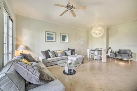 Condo in Four Corners, Florida, 3 bedrooms  № 1805205 - photo 12