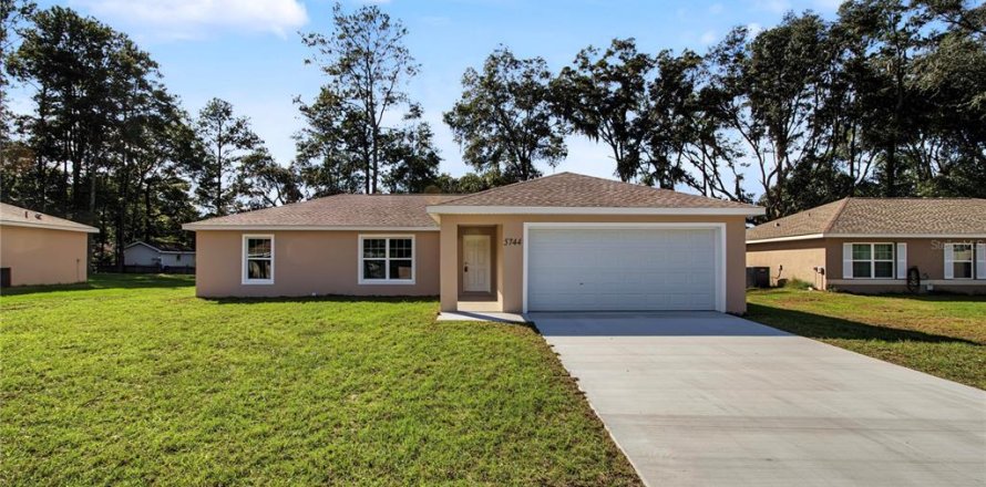 Villa ou maison à Ocala, Floride 3 chambres, 125.23 m2 № 2427535