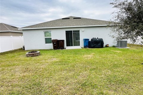 Casa en alquiler en Haines City, Florida, 4 dormitorios, 166.39 m2 № 1879684 - foto 11