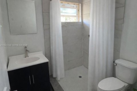 Appartement à louer à Miami, Floride: 3 chambres, 189.15 m2 № 2000062 - photo 4