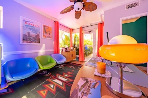 Hotel en venta en Clearwater, Florida, 1710.52 m2 № 1580244 - foto 2