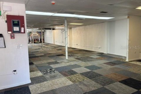 Immobilier commercial à vendre à Sarasota, Floride: 476.12 m2 № 2429303 - photo 12