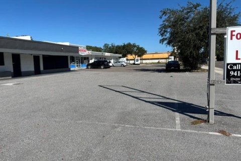 Immobilier commercial à vendre à Sarasota, Floride: 476.12 m2 № 2429303 - photo 2