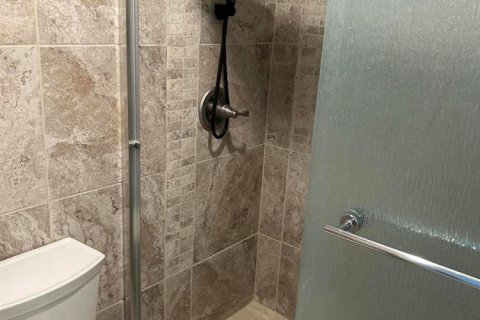 Condo in West Palm Beach, Florida, 2 bedrooms № 2192151 - photo 19