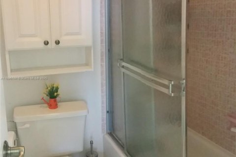 Купить кондоминиум в Авентура, Флорида 1 спальня, 70.14м2, № 1858156 - фото 8