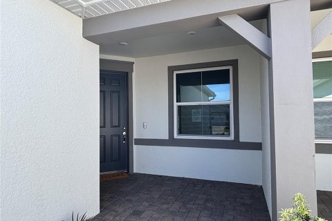 House in Englewood, Florida 2 bedrooms, 146.69 sq.m. № 2152371 - photo 2