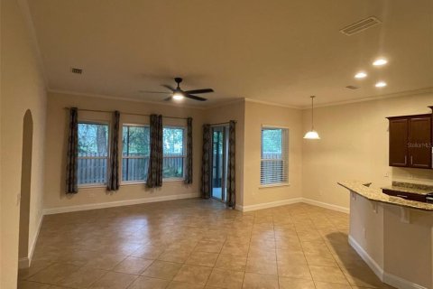 Casa en venta en Gainesville, Florida, 4 dormitorios, 251.95 m2 № 1773652 - foto 7