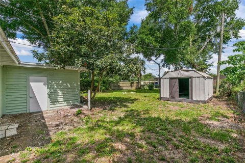 House in Apopka, Florida 3 bedrooms, 110.46 sq.m. № 2110762 - photo 24