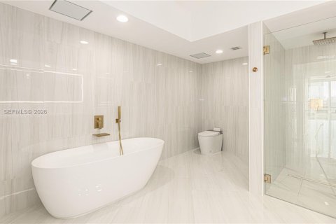Condominio en alquiler en Fort Lauderdale, Florida, 2 dormitorios, 197.79 m2 № 2077594 - foto 13