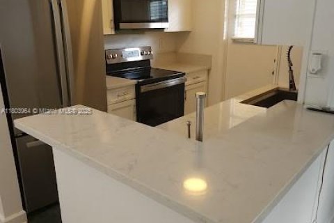Condominio en venta en Fort Lauderdale, Florida, 2 dormitorios, 80.82 m2 № 1748830 - foto 6