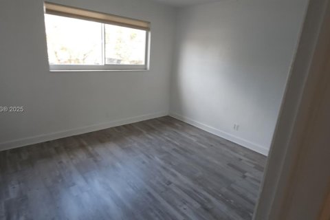 Condominio en venta en Fort Lauderdale, Florida, 2 dormitorios, 80.82 m2 № 1748830 - foto 10