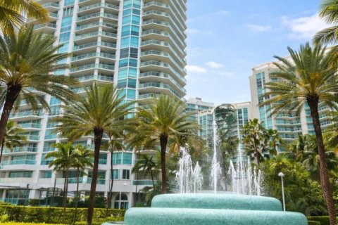 Apartamento en alquiler en Sunny Isles Beach, Florida, 2 dormitorios, 142.14 m2 № 2053133 - foto 3