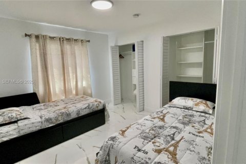Casa en venta en Miami, Florida, 2 dormitorios, 120.77 m2 № 1986718 - foto 9