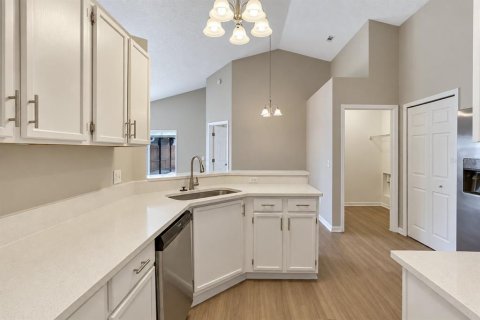 Villa ou maison à vendre à Clermont, Floride: 3 chambres, 171.78 m2 № 2404686 - photo 8