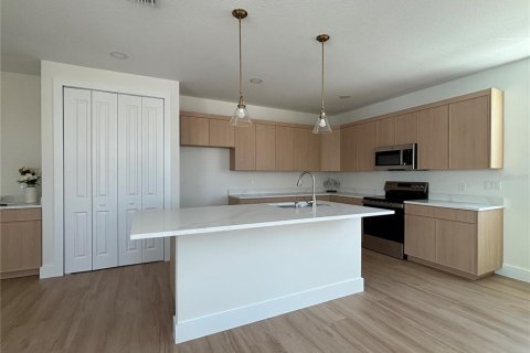 Immobilier commercial à vendre à Indian Rocks Beach, Floride: 6 chambres, 278.71 m2 № 2355816 - photo 4