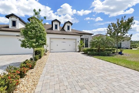 House in Wesley Chapel, Florida 2 bedrooms, 172.89 sq.m. № 1659142 - photo 5