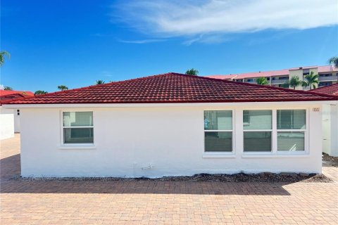 Villa ou maison à Sarasota, Floride 2 chambres, 98.85 m2 № 2125620