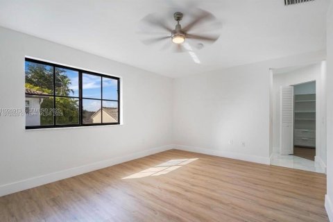 Touwnhouse à louer à Miami, Floride: 3 chambres, 166.3 m2 № 1986715 - photo 22