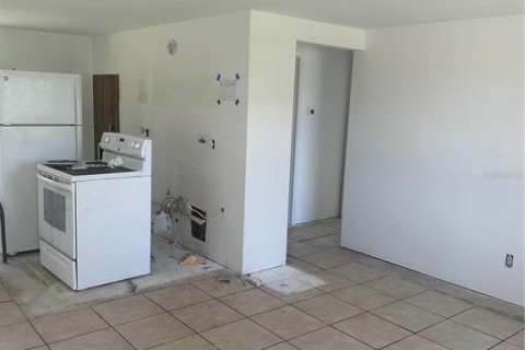 Купить виллу или дом в Энглвуд, Флорида 3 комнаты, 98.1м2, № 1831501 - фото 4