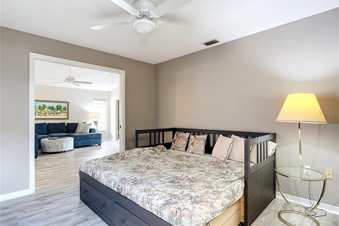 Villa ou maison à vendre à Venice, Floride: 2 chambres, 161.65 m2 № 1654370 - photo 14