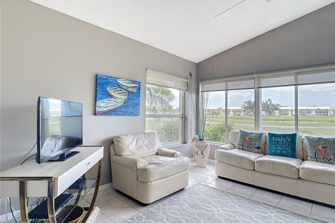 Villa ou maison à vendre à Venice, Floride: 2 chambres, 161.65 m2 № 1654370 - photo 22