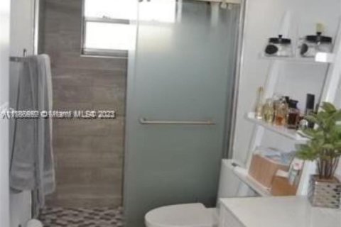 Copropriété à louer à Miami, Floride: 1 chambre, 104.52 m2 № 1877842 - photo 8