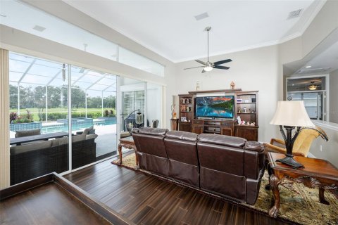 Villa ou maison à vendre à Valrico, Floride: 5 chambres, 295.62 m2 № 2223746 - photo 4