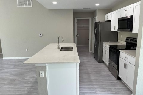 Casa en venta en North Port, Florida, 4 dormitorios, 144.18 m2 № 1797899 - foto 4
