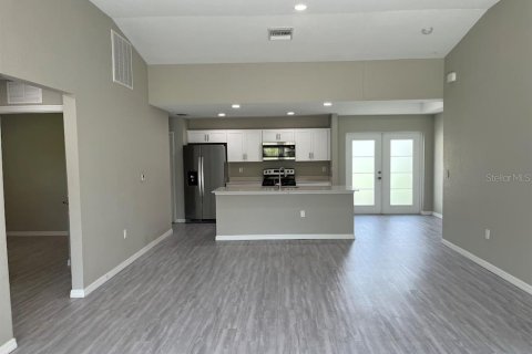 Casa en venta en North Port, Florida, 4 dormitorios, 144.18 m2 № 1797899 - foto 7