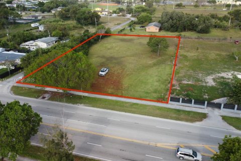 Terreno en venta en Goulds, Florida № 1695113 - foto 7