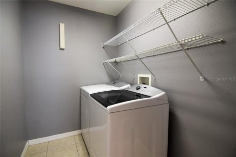 Casa en alquiler en Orlando, Florida, 4 dormitorios, 264.77 m2 № 1720936 - foto 30