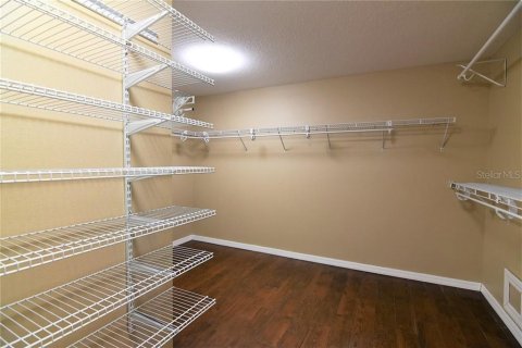 Villa ou maison à louer à Orlando, Floride: 4 chambres, 264.77 m2 № 1720936 - photo 14