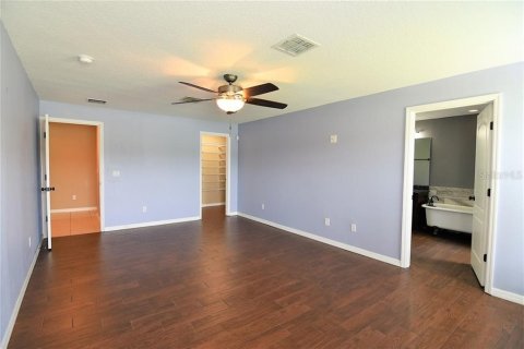 Villa ou maison à louer à Orlando, Floride: 4 chambres, 264.77 m2 № 1720936 - photo 13