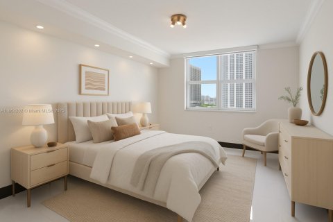 Condominio en venta en Miami, Florida, 1 dormitorio, 72 m2 № 1891196 - foto 10