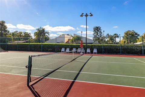 Condominio en alquiler en Sarasota, Florida, 1 dormitorio, 66.33 m2 № 231556 - foto 26
