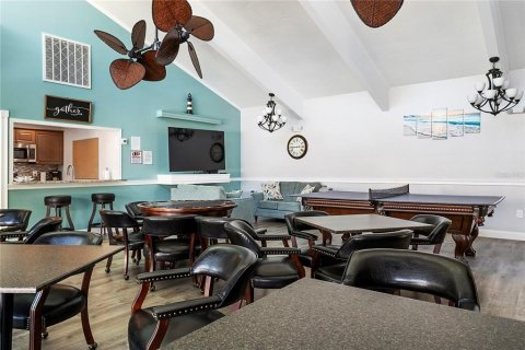 Condominio en alquiler en Sarasota, Florida, 1 dormitorio, 66.33 m2 № 231556 - foto 28