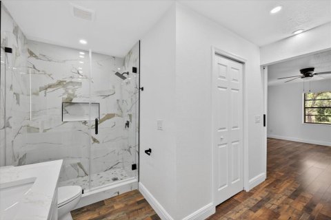 House in Safety Harbor, Florida 4 bedrooms, 205.5 sq.m. № 2126506 - photo 24