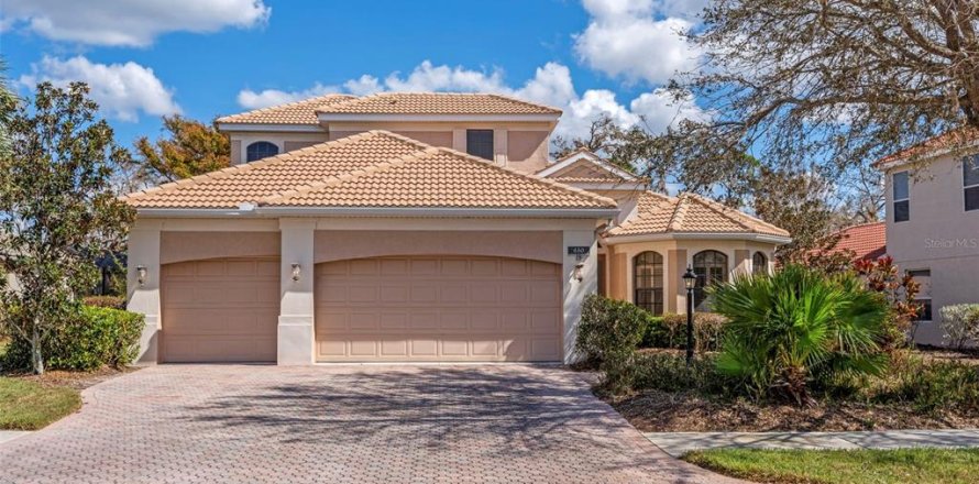 House in Osprey, Florida 4 bedrooms, 295.71 sq.m. № 1422840