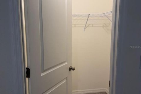 Touwnhouse à louer à Wesley Chapel, Floride: 3 chambres, 163.32 m2 № 2147451 - photo 16